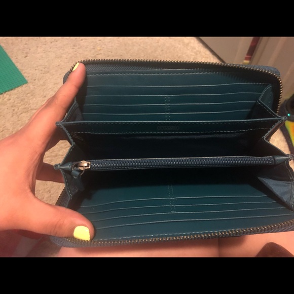 Coach wallet - Picture 3 of 3